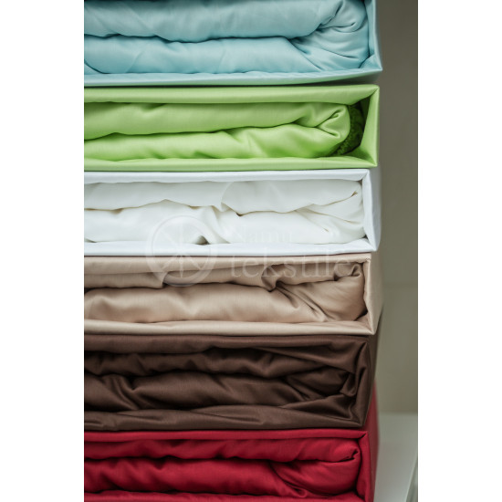 Satin fitted sheets (burgundy)